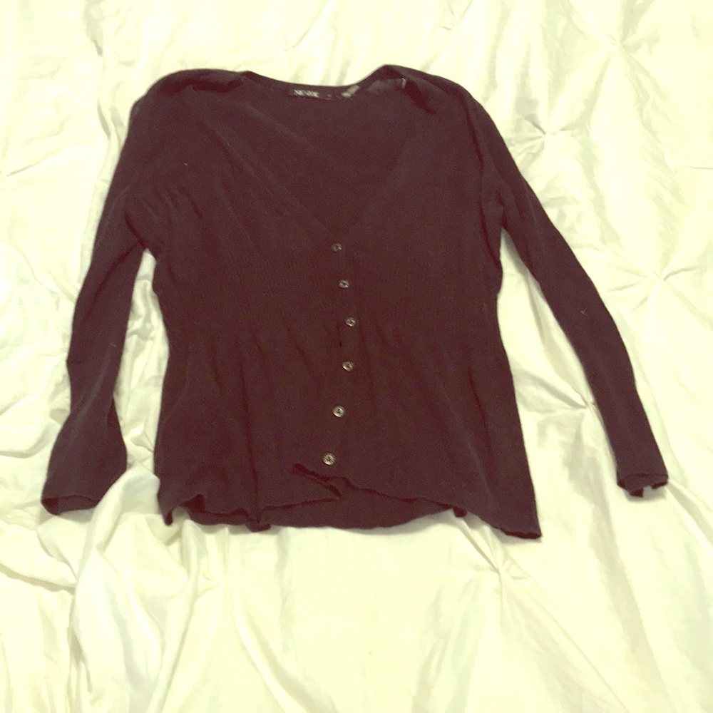 Nic and Zoe button down Sweater